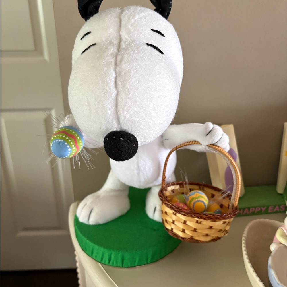 Peanuts White Snoopy Easter Plush with Basket and Pastel Eggs